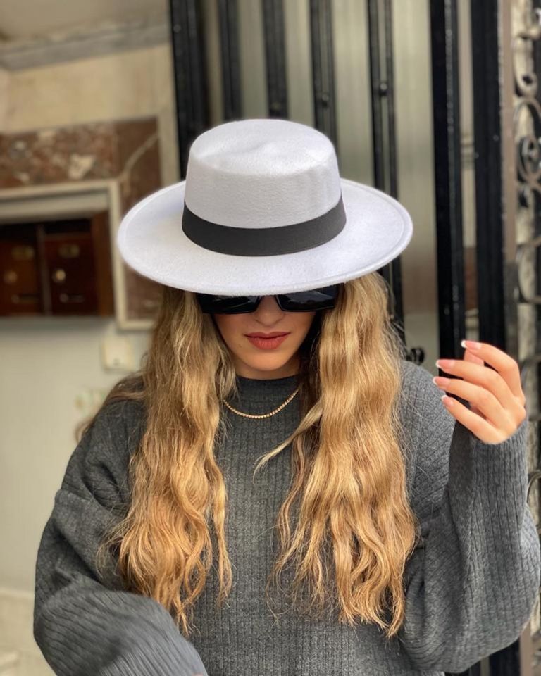 Дамска шапка Fedora